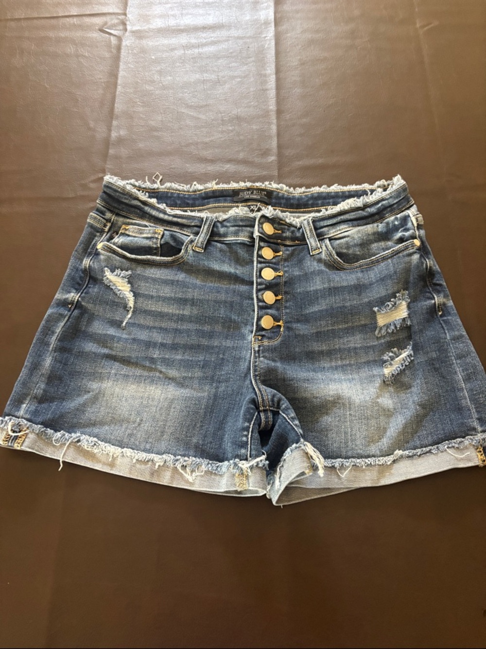 Judy Blue Distressed Button-Front distressed Denim Shorts - Medium Blue